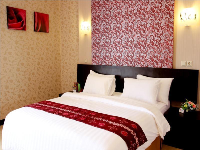Hotel Roditha Banjarbaru Банджармасин Экстерьер фото